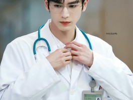 【疫情确诊男医生是谁,疫情帅哥医生】