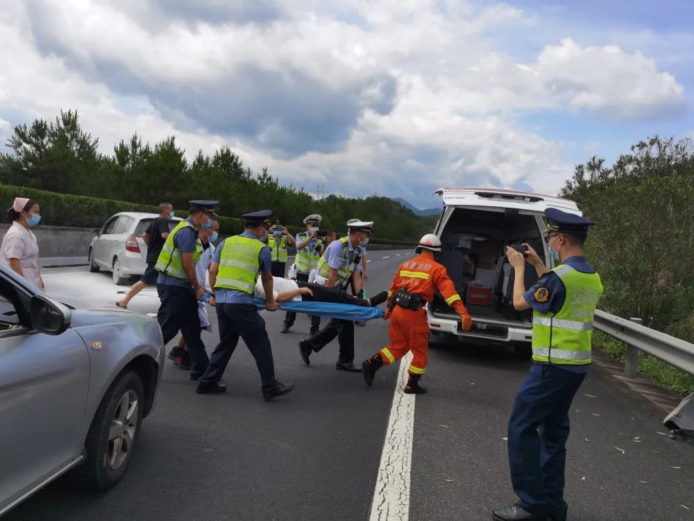 【龙岩地区疫情交通管制,龙岩最新疫情防控指挥部通知】