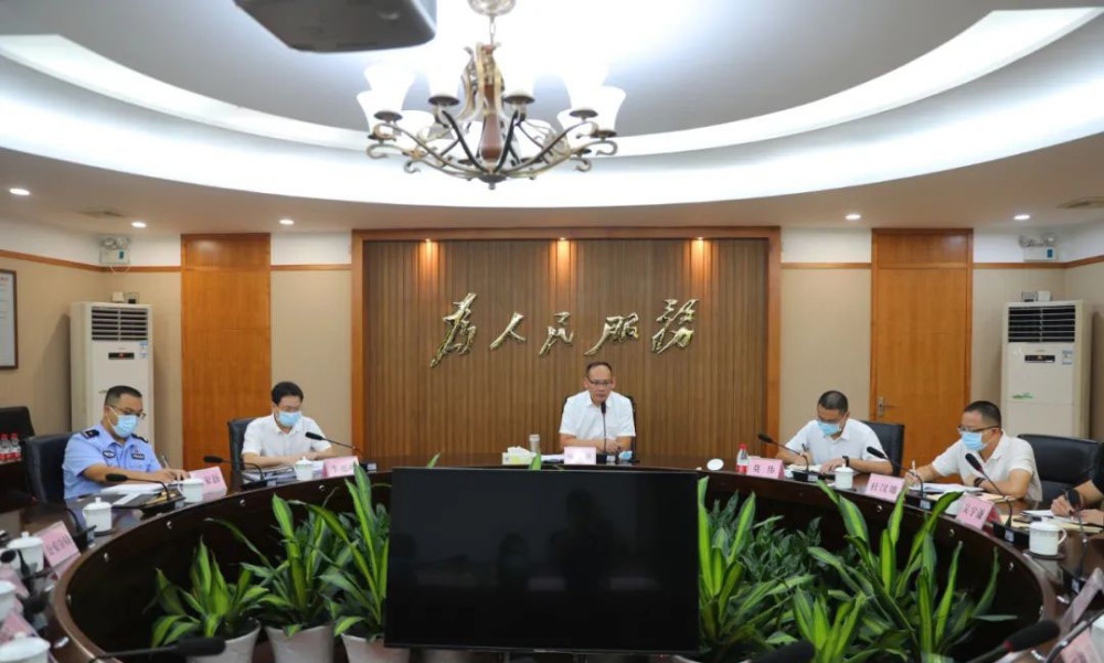 【推动非疫情控制重点地区,非疫情防控重点地区要实行以什么为抓手】